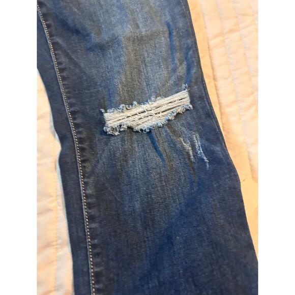 Judy Blue Distressed Straight Fit Jeans Women’s 7/28 Medium Wash Stretch Denim - Picture 2 of 4